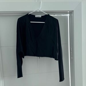 NONCHALANT silk cropped black long sleeve